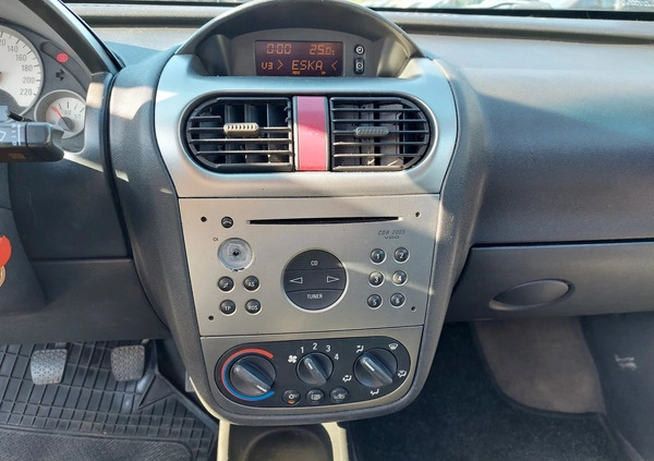 Opel Corsa cena 2950 przebieg: 264000, rok produkcji 2002 z Brzeziny małe 137